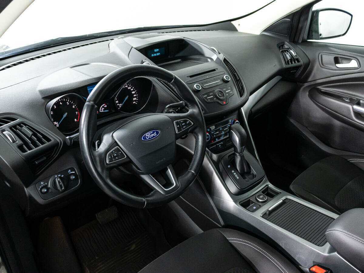 Купить Ford Kuga, 2017, 81 760 км.. Фото: #10