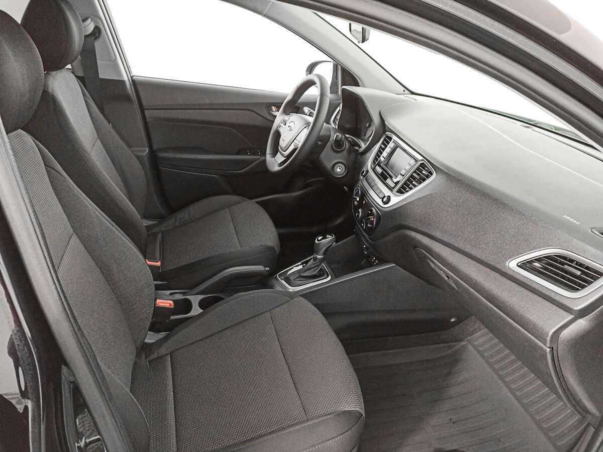 Купить Hyundai Solaris, 2018, 98 002 км.. Фото: #8