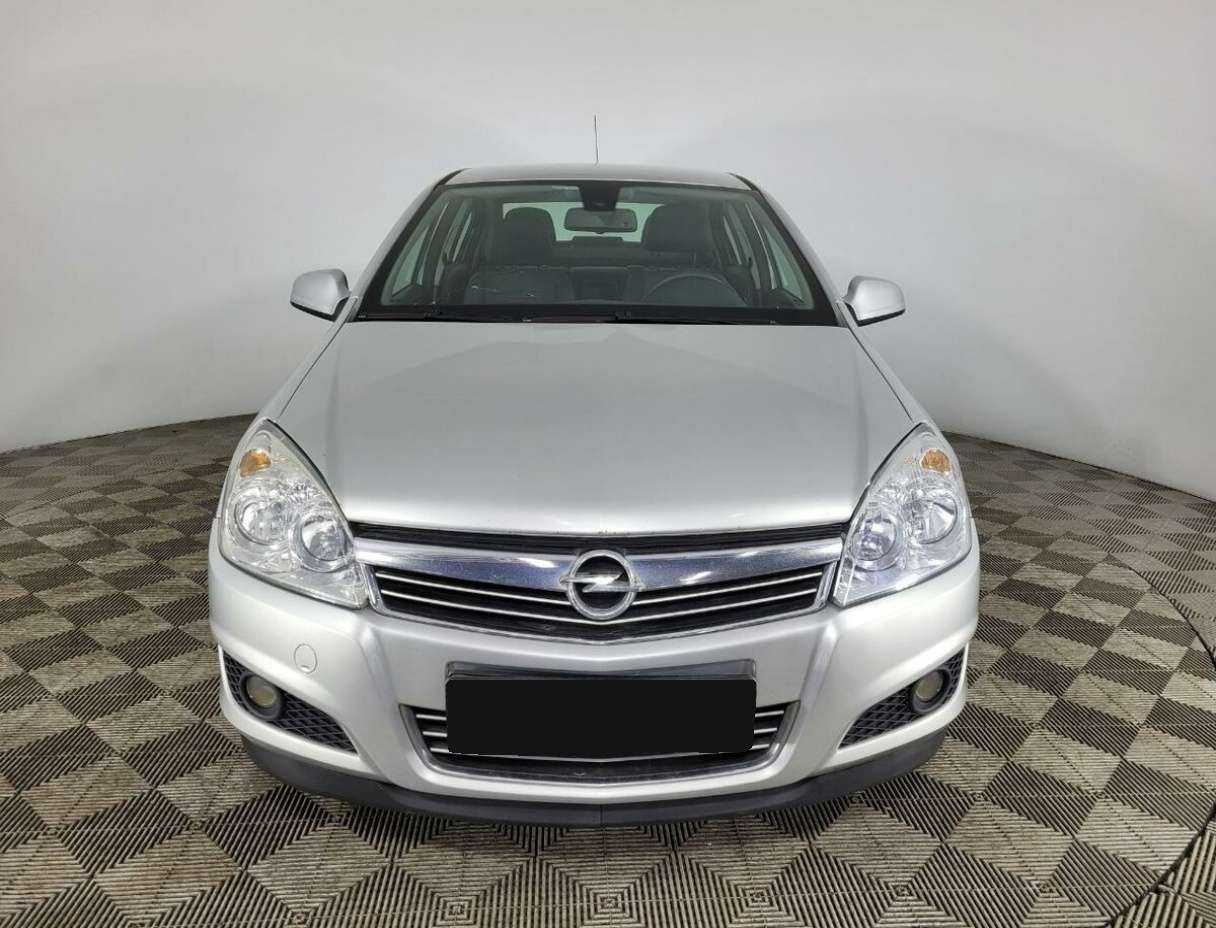Купить Opel Astra, 2012, 117 000 км.. Фото: #1