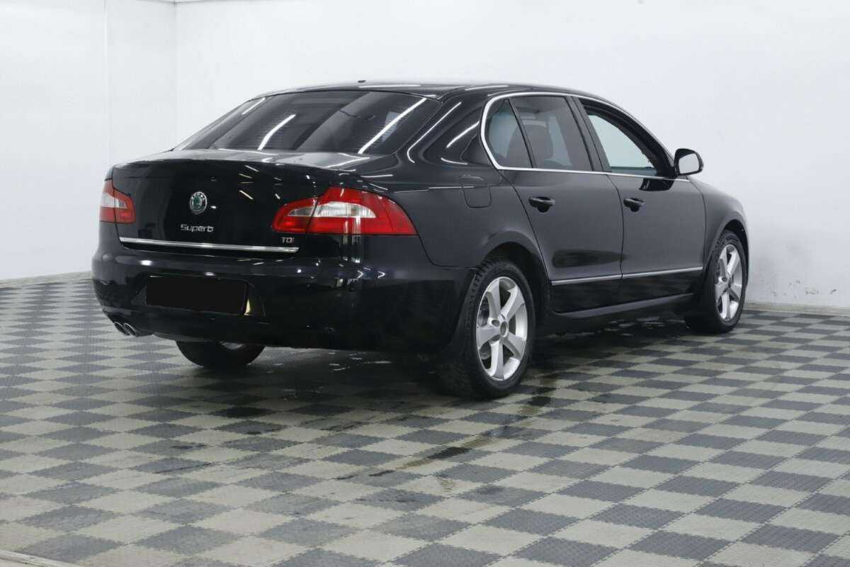 Купить Skoda Superb, 2013, 169 000 км.. Фото: #2