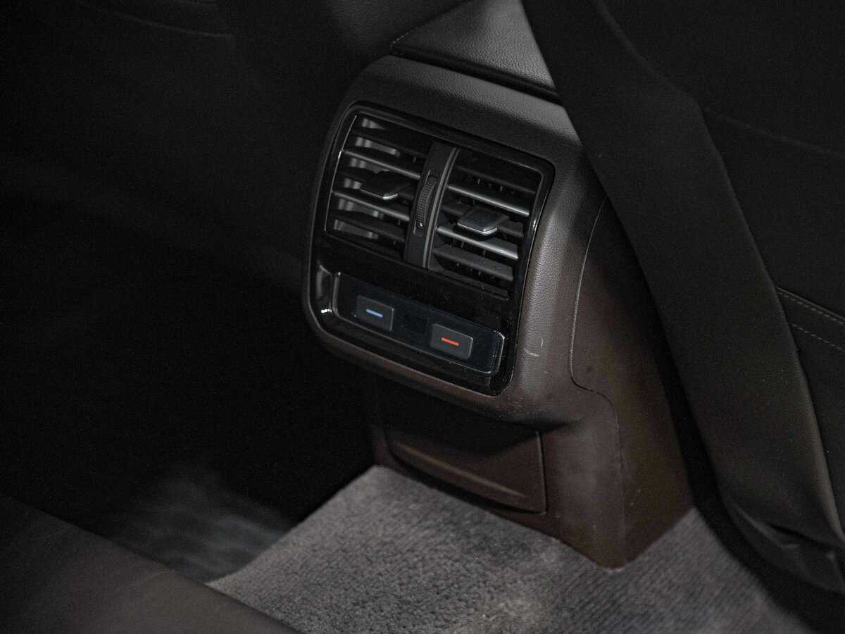 Купить Volkswagen Passat, 2016, 153 225 км.. Фото: #15