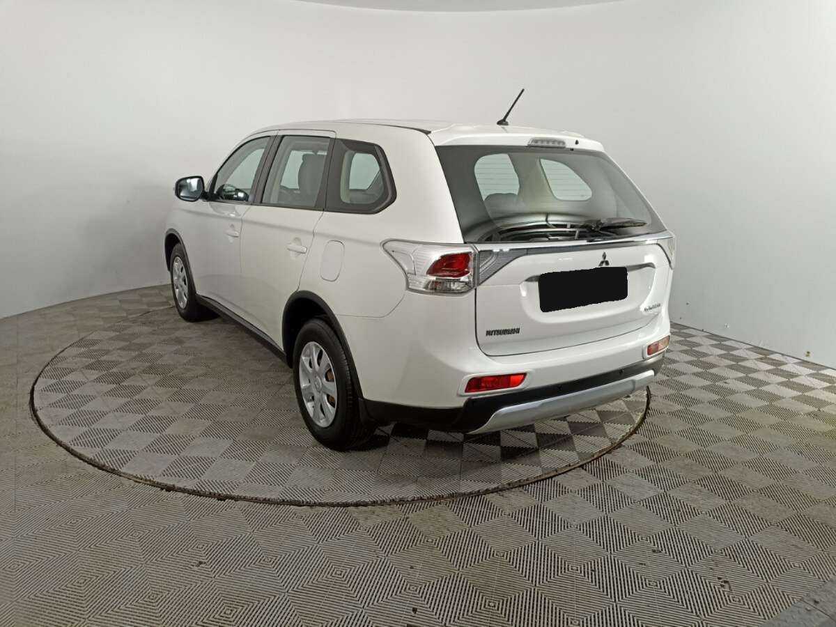 Купить Mitsubishi Outlander, 2014, 152 826 км.. Фото: #6