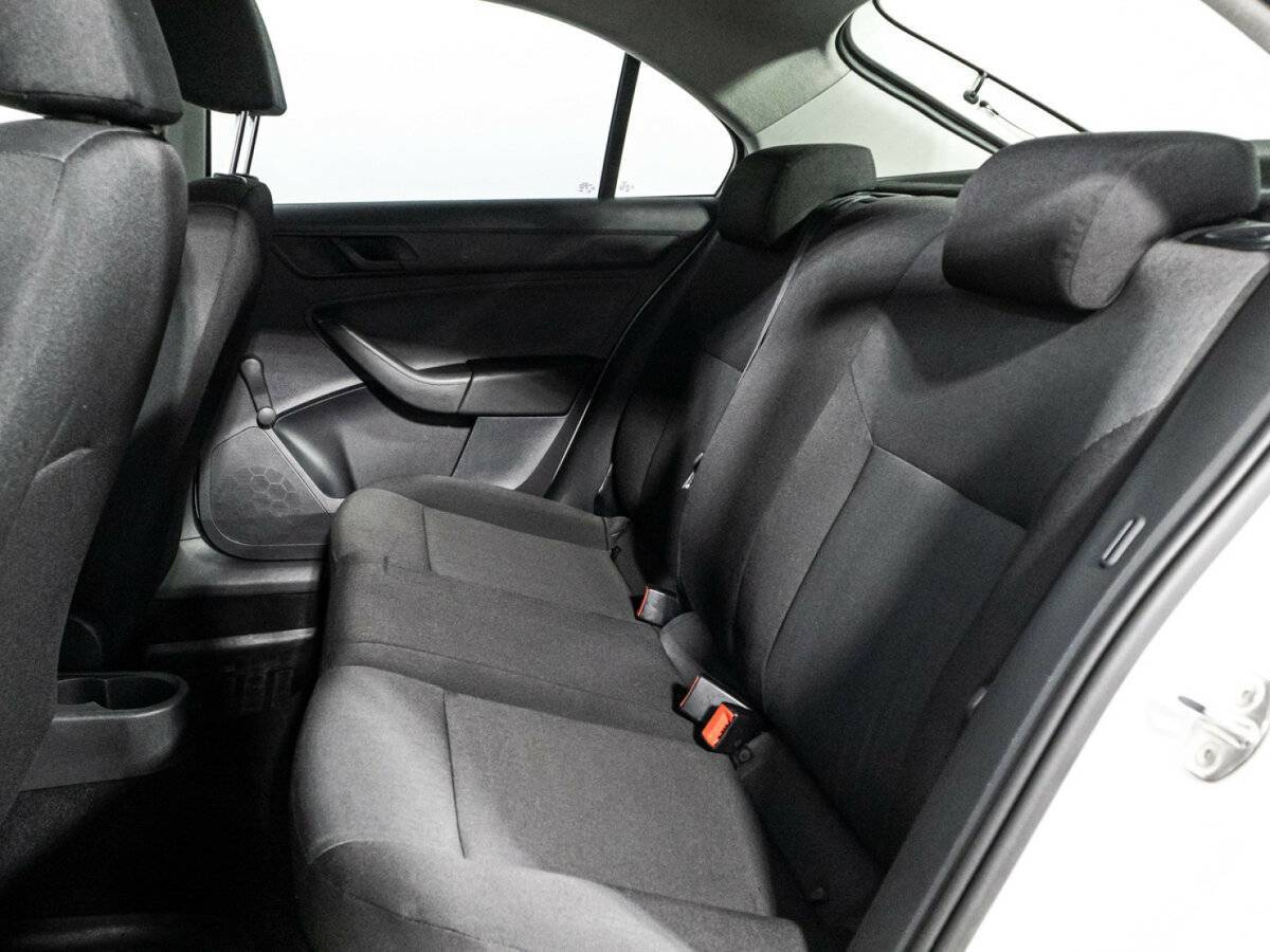 Купить Skoda Rapid, 2015, 190 541 км.. Фото: #9