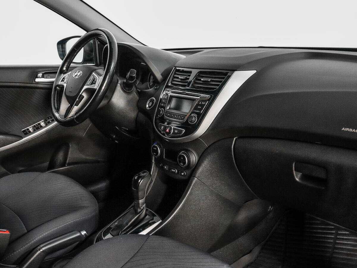 Купить Hyundai Solaris, 2015, 125 082 км.. Фото: #11
