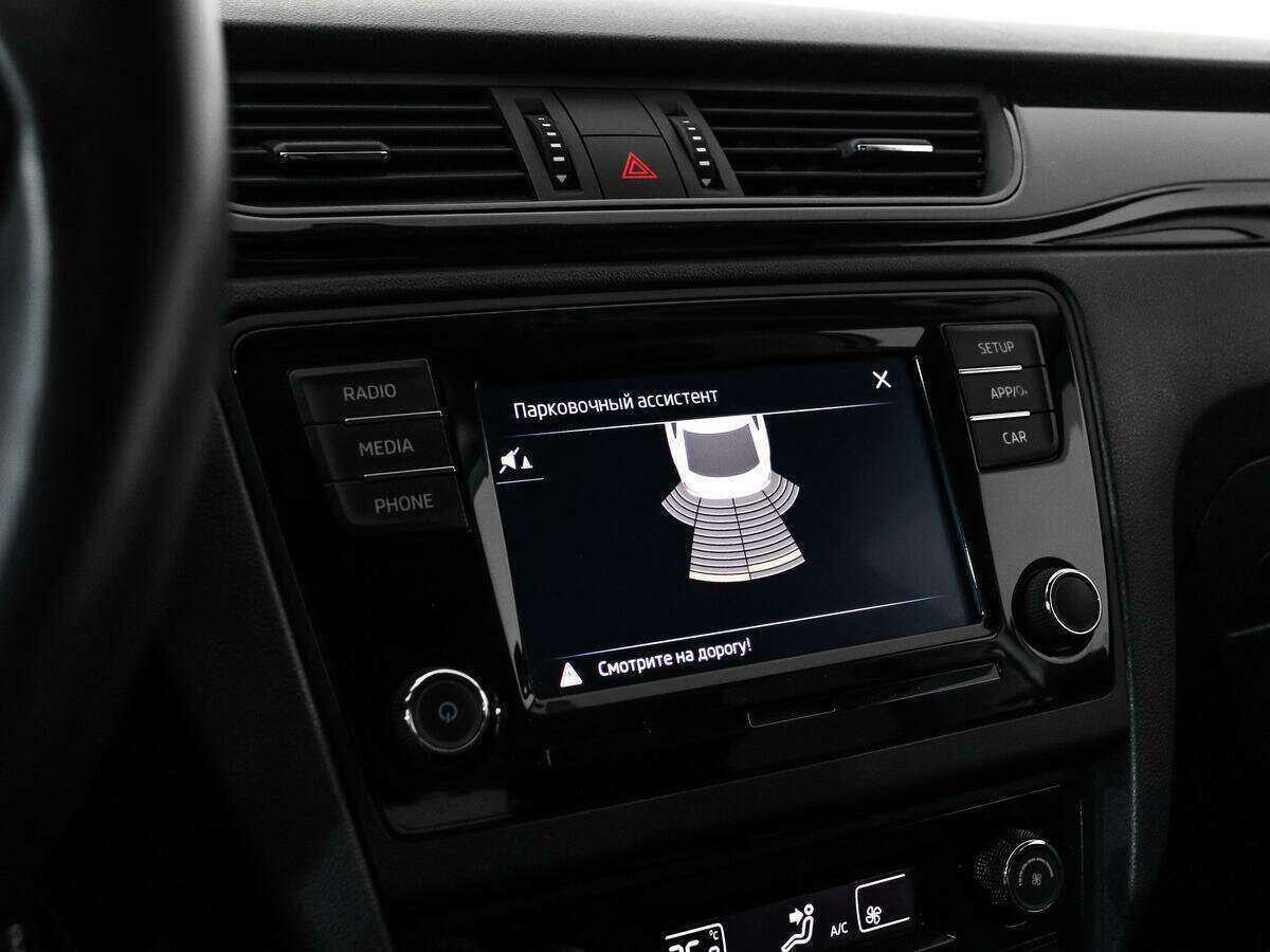 Купить Skoda Rapid, 2017, 87 040 км.. Фото: #9