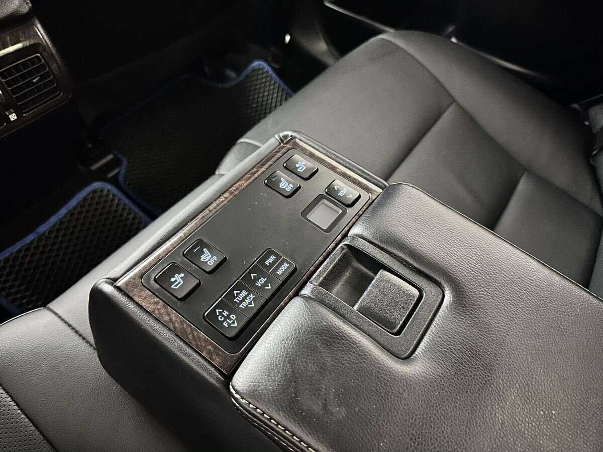 Купить Toyota Camry, 2016, 232 610 км.. Фото: #17