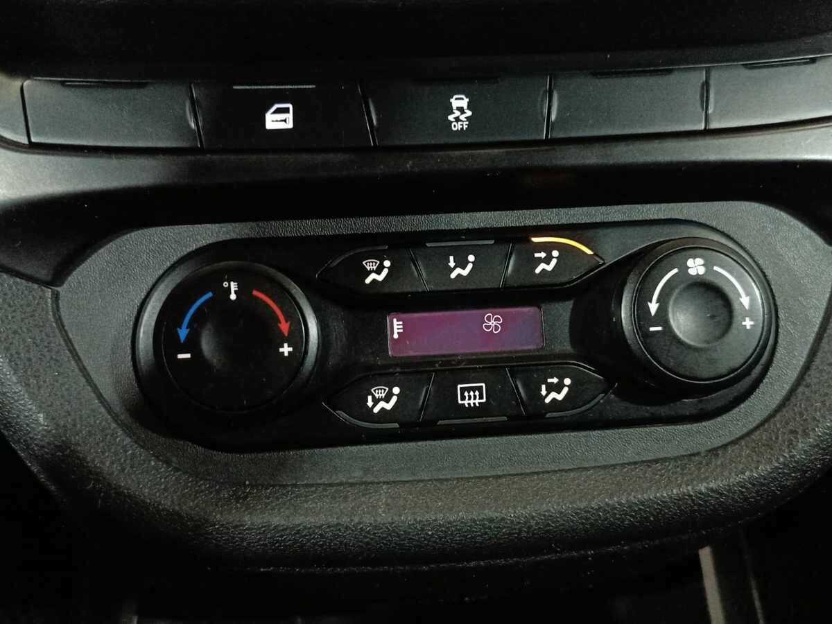 Купить Lada (ВАЗ) Vesta, 2016, 172 510 км.. Фото: #13