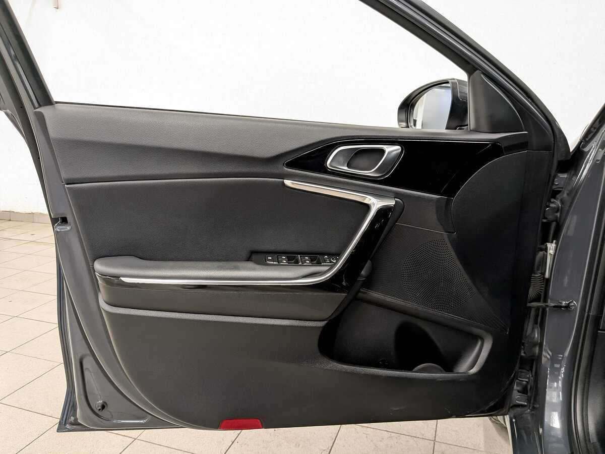 Купить Kia Ceed, 2019, 92 000 км.. Фото: #16