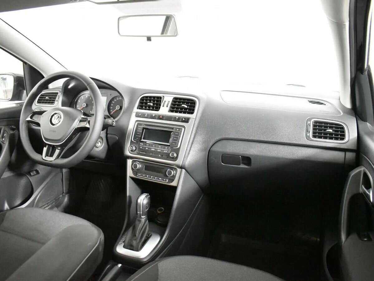 Купить Volkswagen Polo, 2017, 65 000 км.. Фото: #8