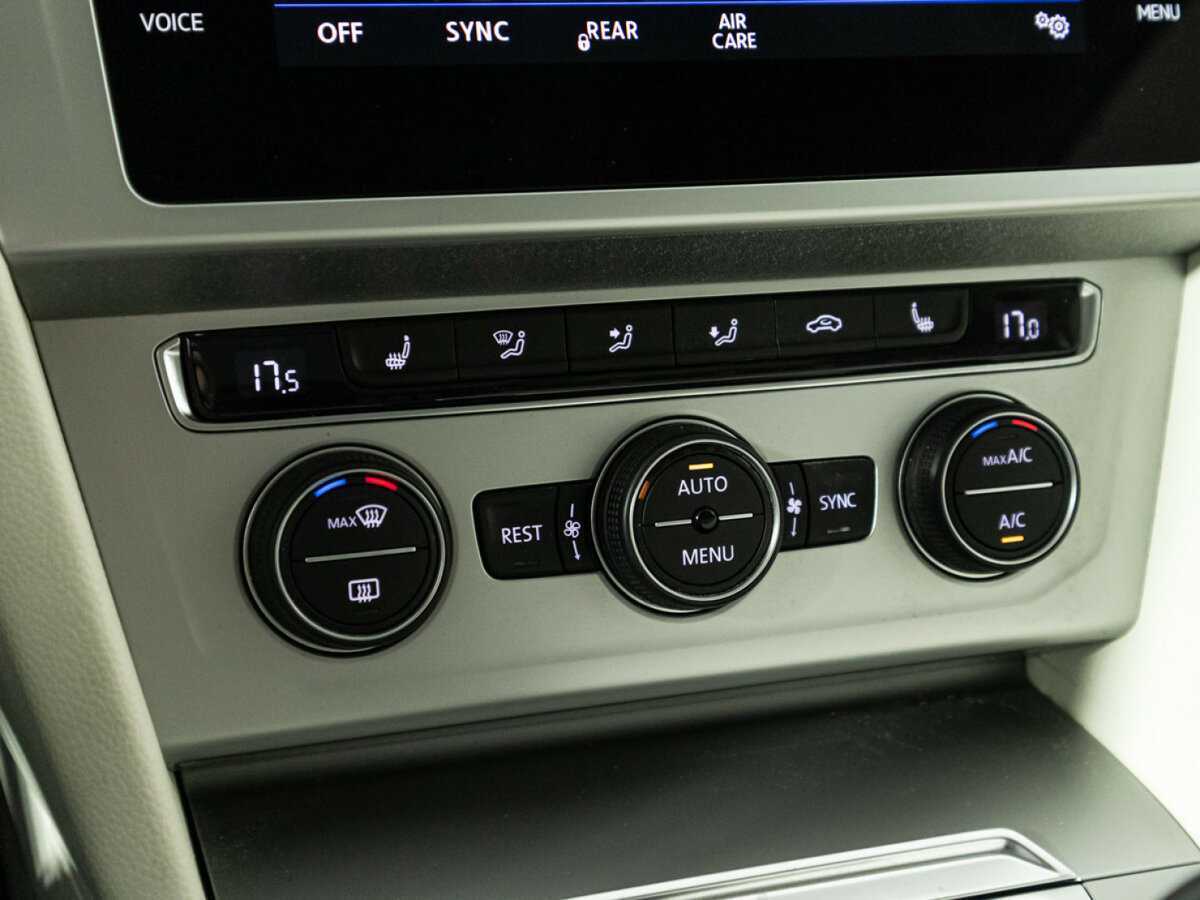 Купить Volkswagen Passat, 2018, 93 196 км.. Фото: #20