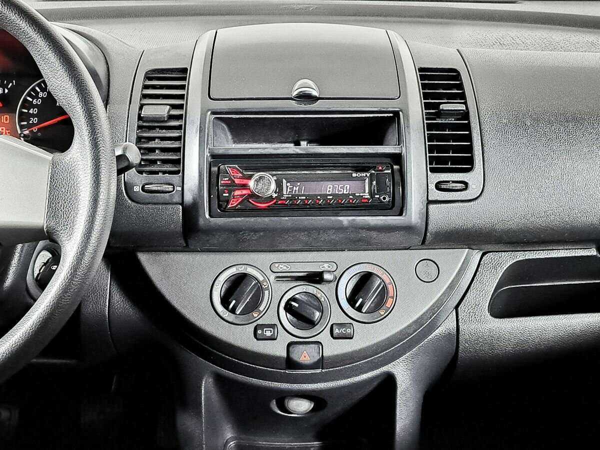 Купить Nissan Note, 2012, 193 750 км.. Фото: #12