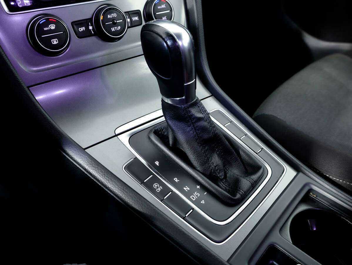 Купить Volkswagen Golf, 2013, 136 879 км.. Фото: #14