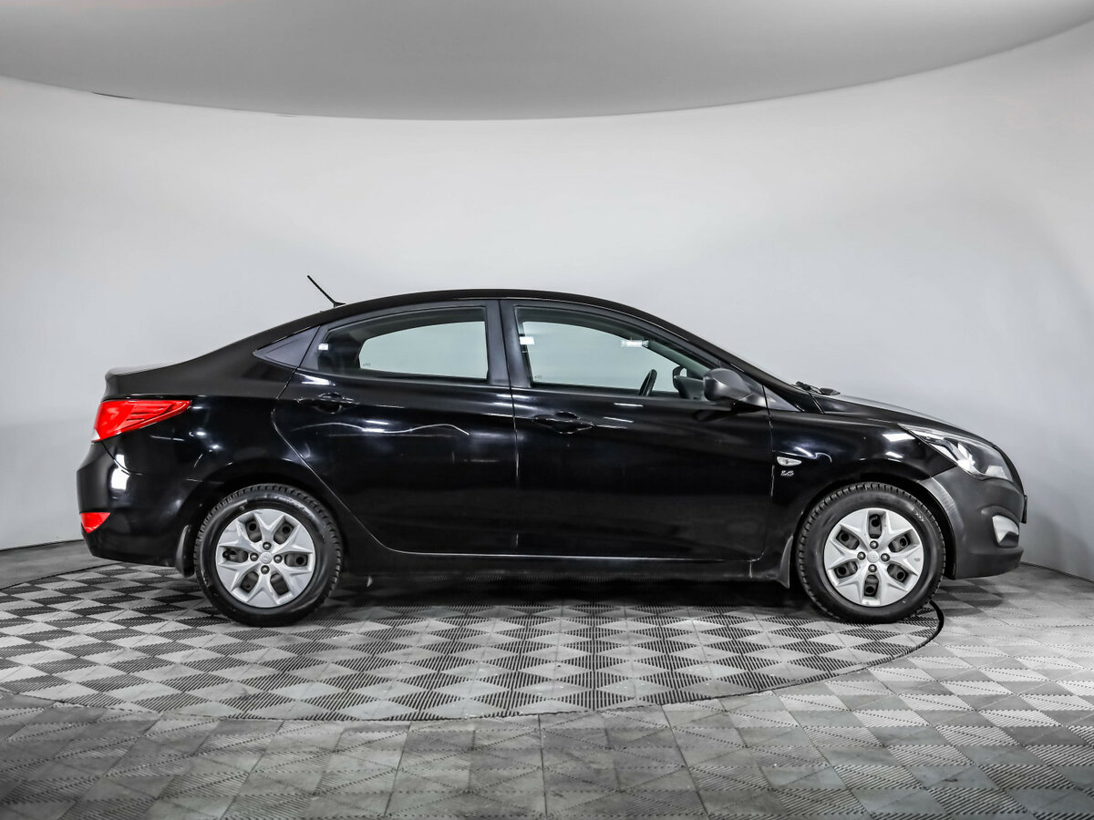 Купить Hyundai Solaris, 2016, 141 005 км.. Фото: #3