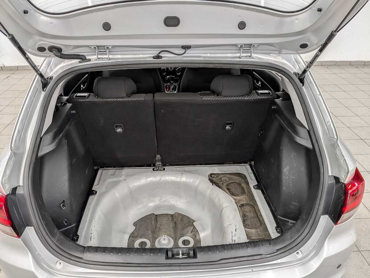 Купить Kia Rio, 2020, 221 366 км.. Фото: #9