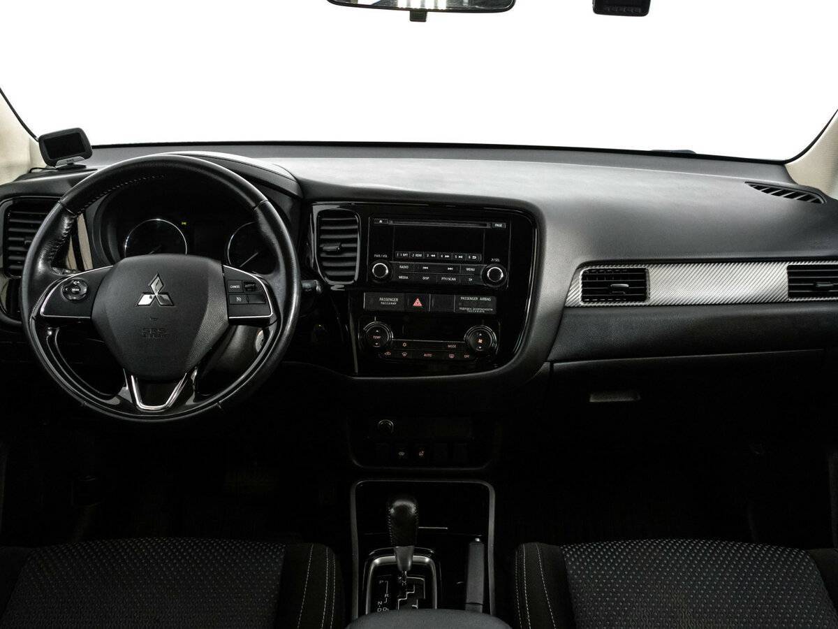 Купить Mitsubishi Outlander, 2018, 235 934 км.. Фото: #9