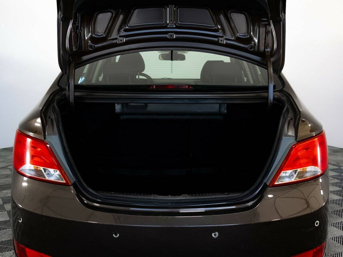 Купить Hyundai Solaris, 2016, 252 626 км.. Фото: #11