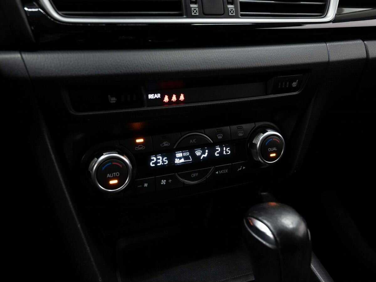 Купить Mazda 3, 2014, 180 000 км.. Фото: #18