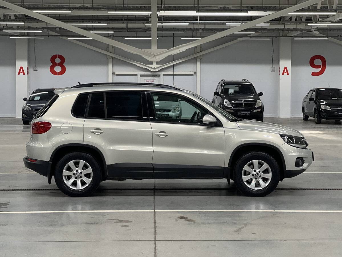 Купить Volkswagen Tiguan, 2012, 179 371 км.. Фото: #3