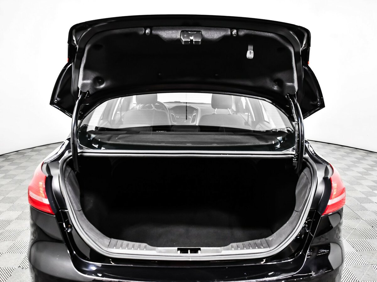 Купить Ford Focus, 2018, 71 759 км.. Фото: #9