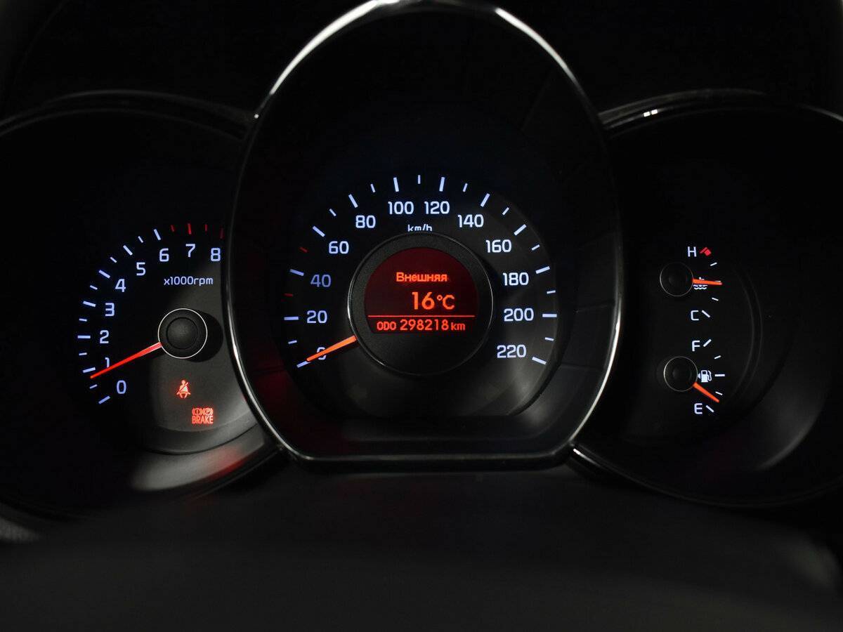 Купить Kia Rio, 2013, 298 216 км.. Фото: #12