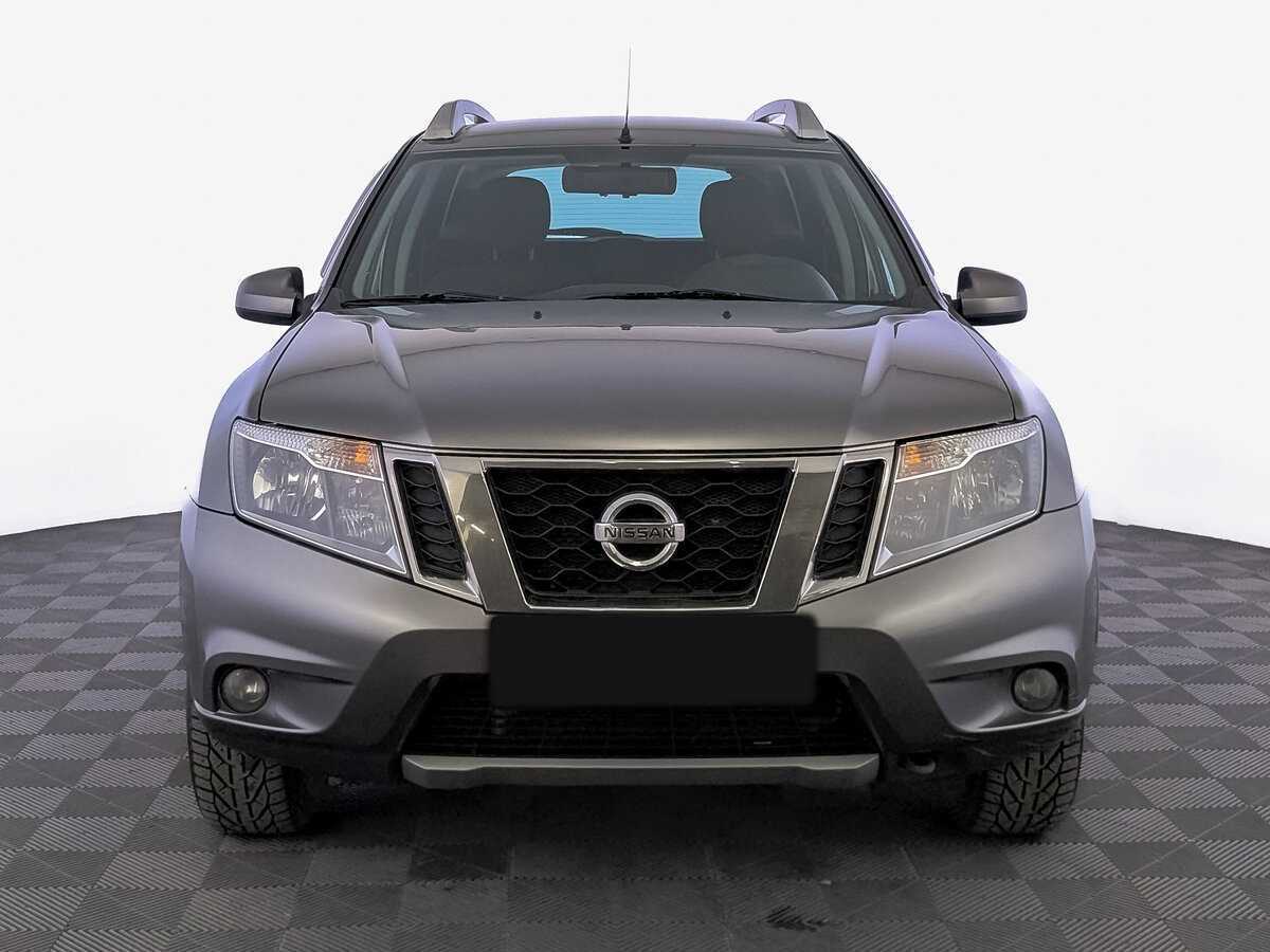 Купить Nissan Terrano, 2015, 132 210 км.. Фото: #1