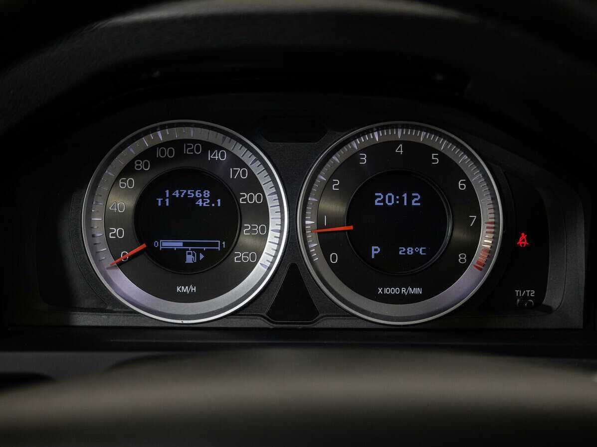 Купить Volvo V60, 2012, 147 566 км.. Фото: #11