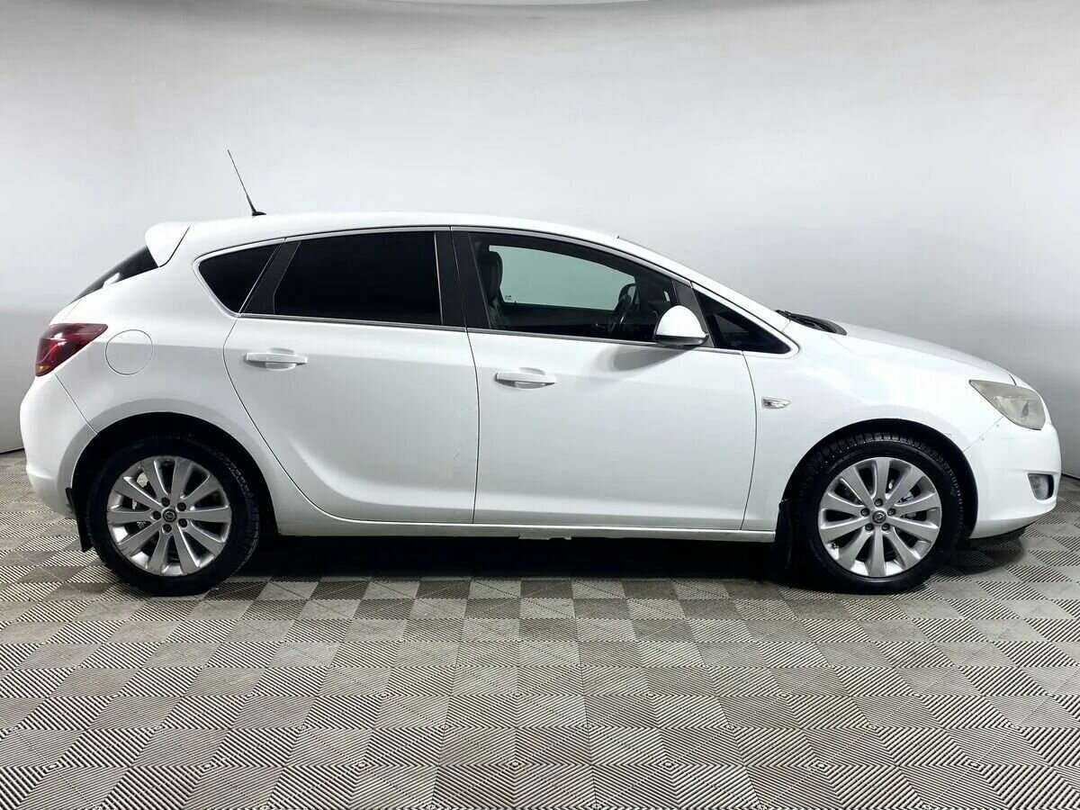 Купить Opel Astra, 2012, 188 000 км.. Фото: #3