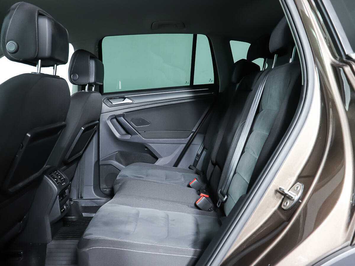 Купить Volkswagen Tiguan, 2019, 104 846 км.. Фото: #11