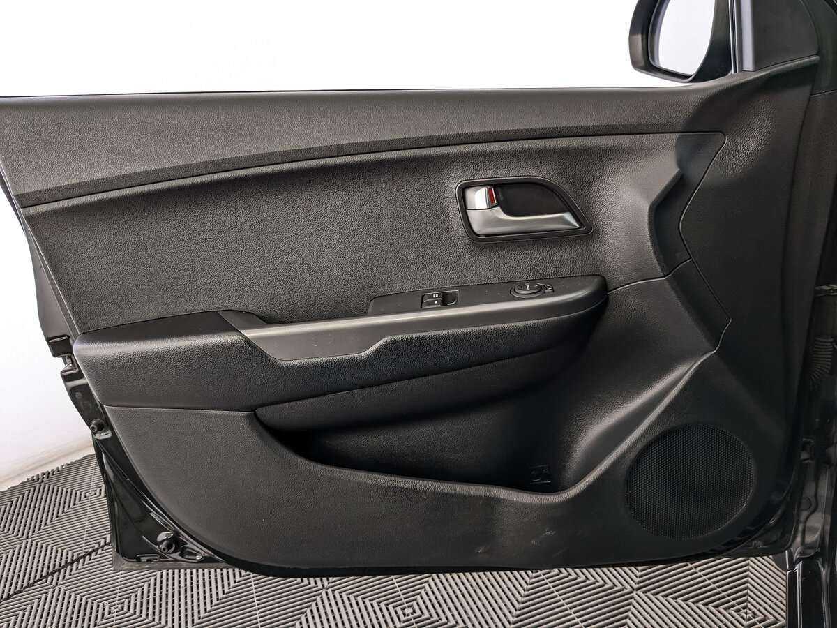 Купить Kia Rio, 2016, 91 303 км.. Фото: #14