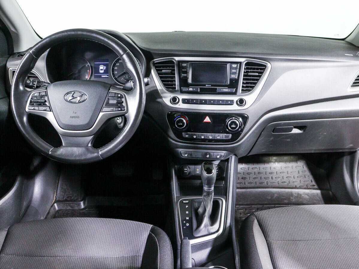 Купить Hyundai Solaris, 2017, 108 895 км.. Фото: #9