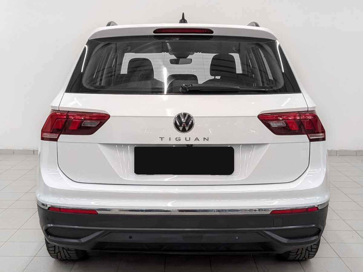 Купить Volkswagen Tiguan, 2021, 131 780 км.. Фото: #5