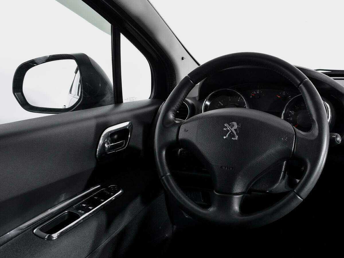 Купить Peugeot 3008, 2014, 92 580 км.. Фото: #12