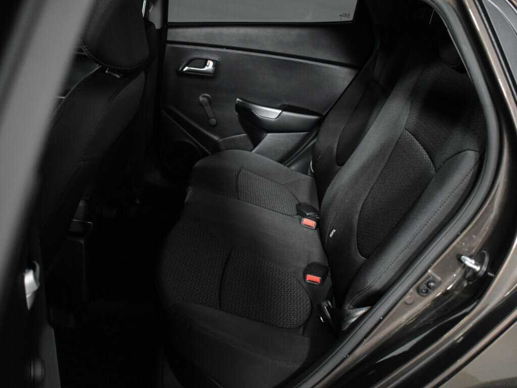 Купить Kia Rio, 2016, 113 900 км.. Фото: #12