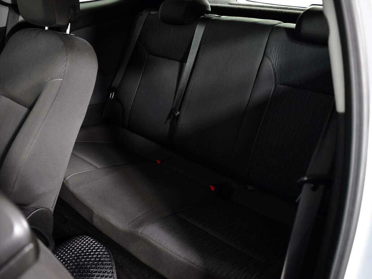 Купить Opel Astra, 2012, 103 266 км.. Фото: #9