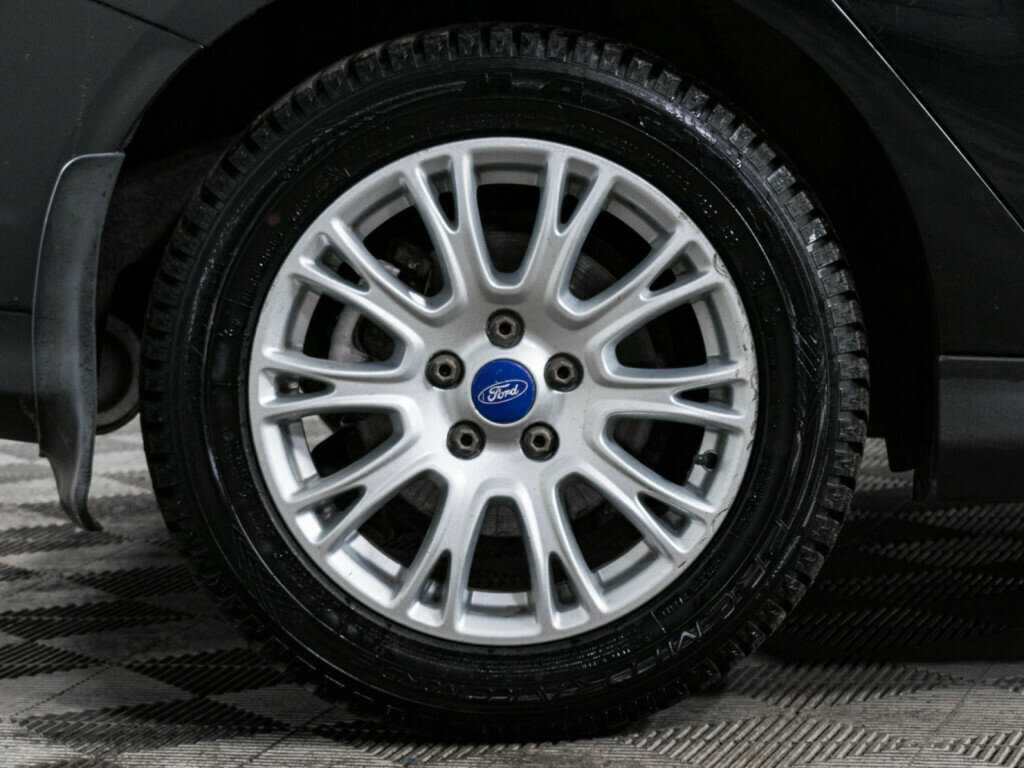 Купить Ford Focus, 2013, 300 800 км.. Фото: #14