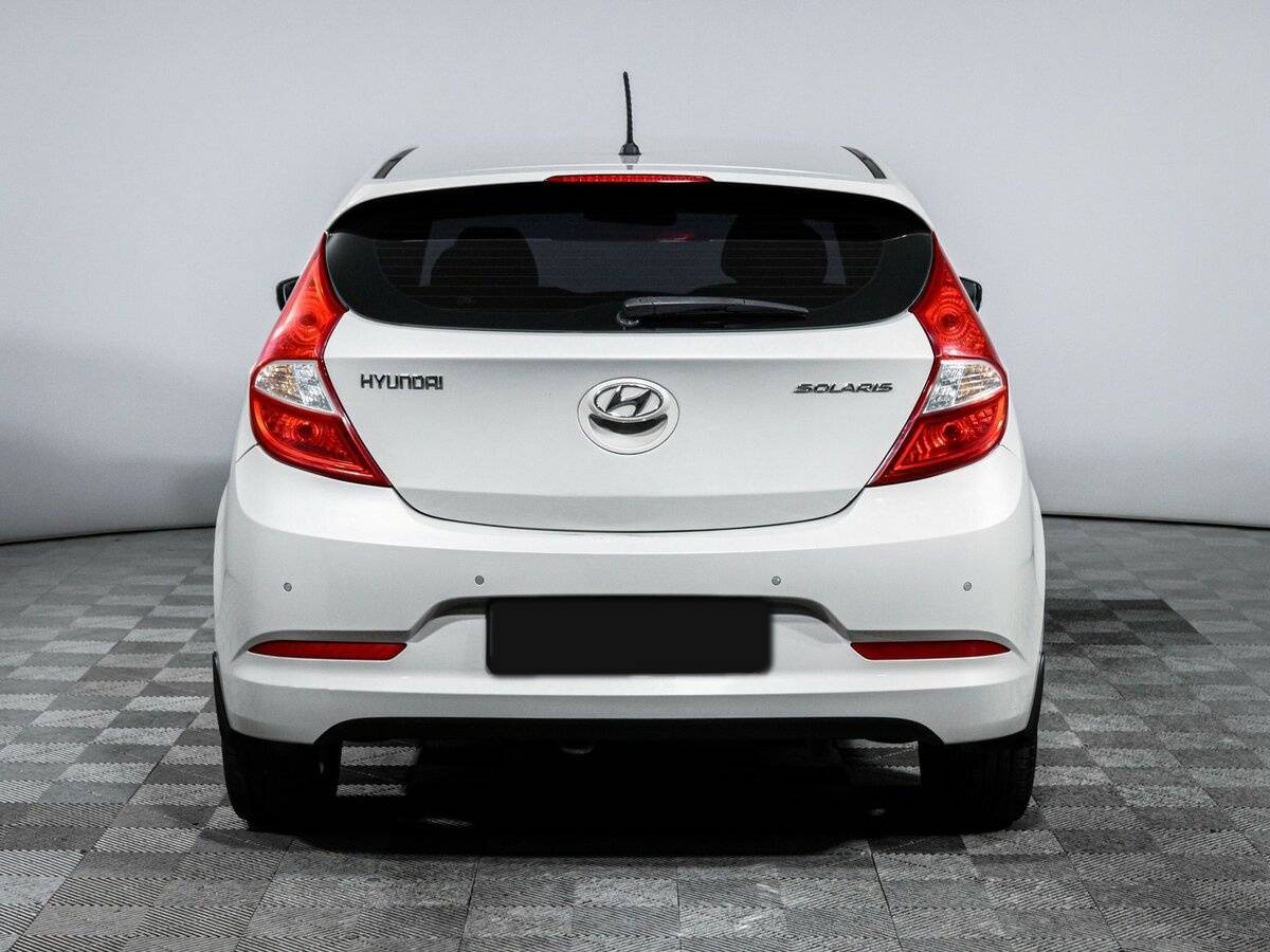 Купить Hyundai Solaris, 2015, 73 940 км.. Фото: #4