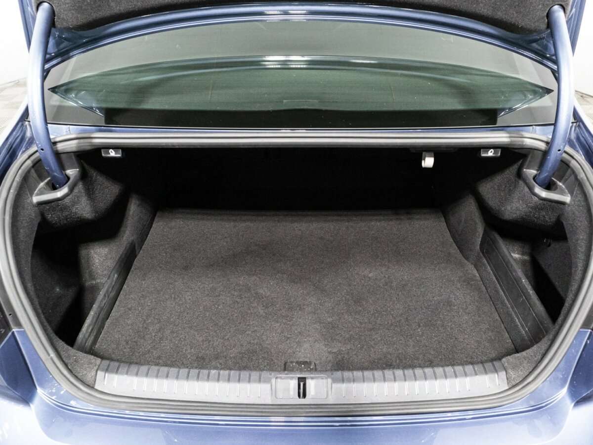 Купить Volkswagen Passat, 2017, 283 948 км.. Фото: #14