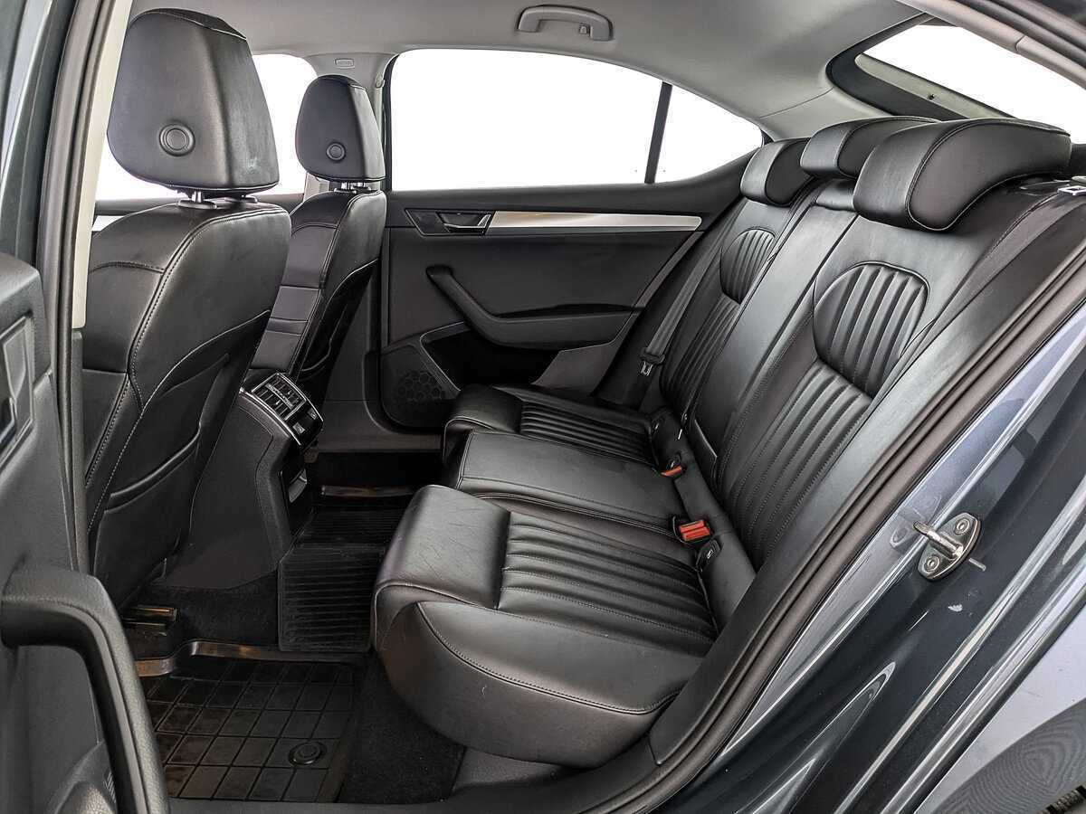 Купить Skoda Superb, 2018, 123 228 км.. Фото: #15