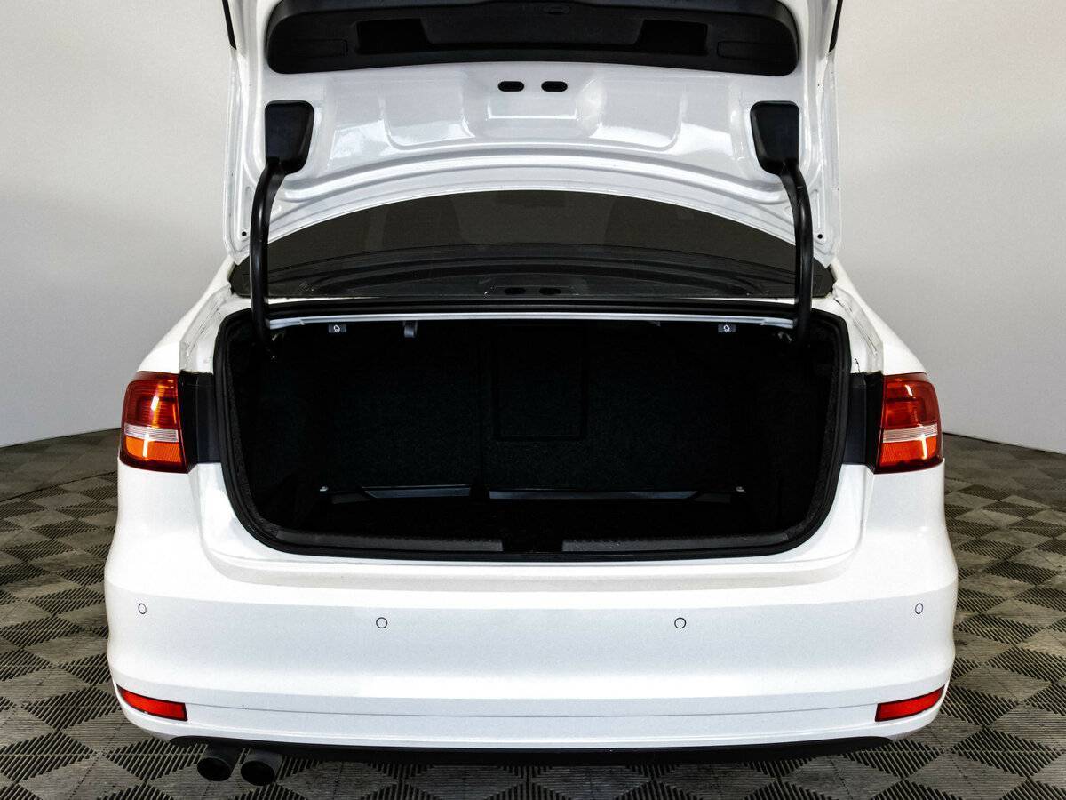 Купить Volkswagen Jetta, 2015, 136 147 км.. Фото: #16