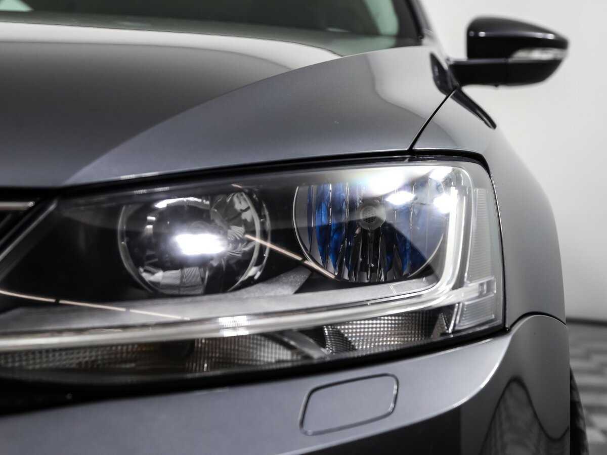 Купить Volkswagen Jetta, 2017, 66 437 км.. Фото: #14