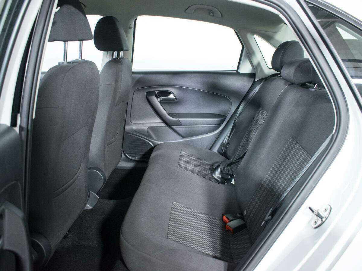 Купить Volkswagen Polo, 2019, 80 339 км.. Фото: #9