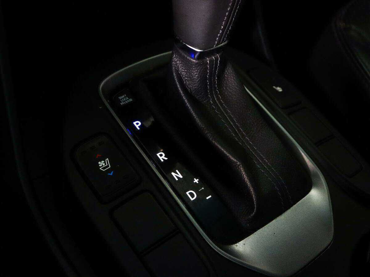 Купить Hyundai Santa Fe, 2013, 150 300 км.. Фото: #18