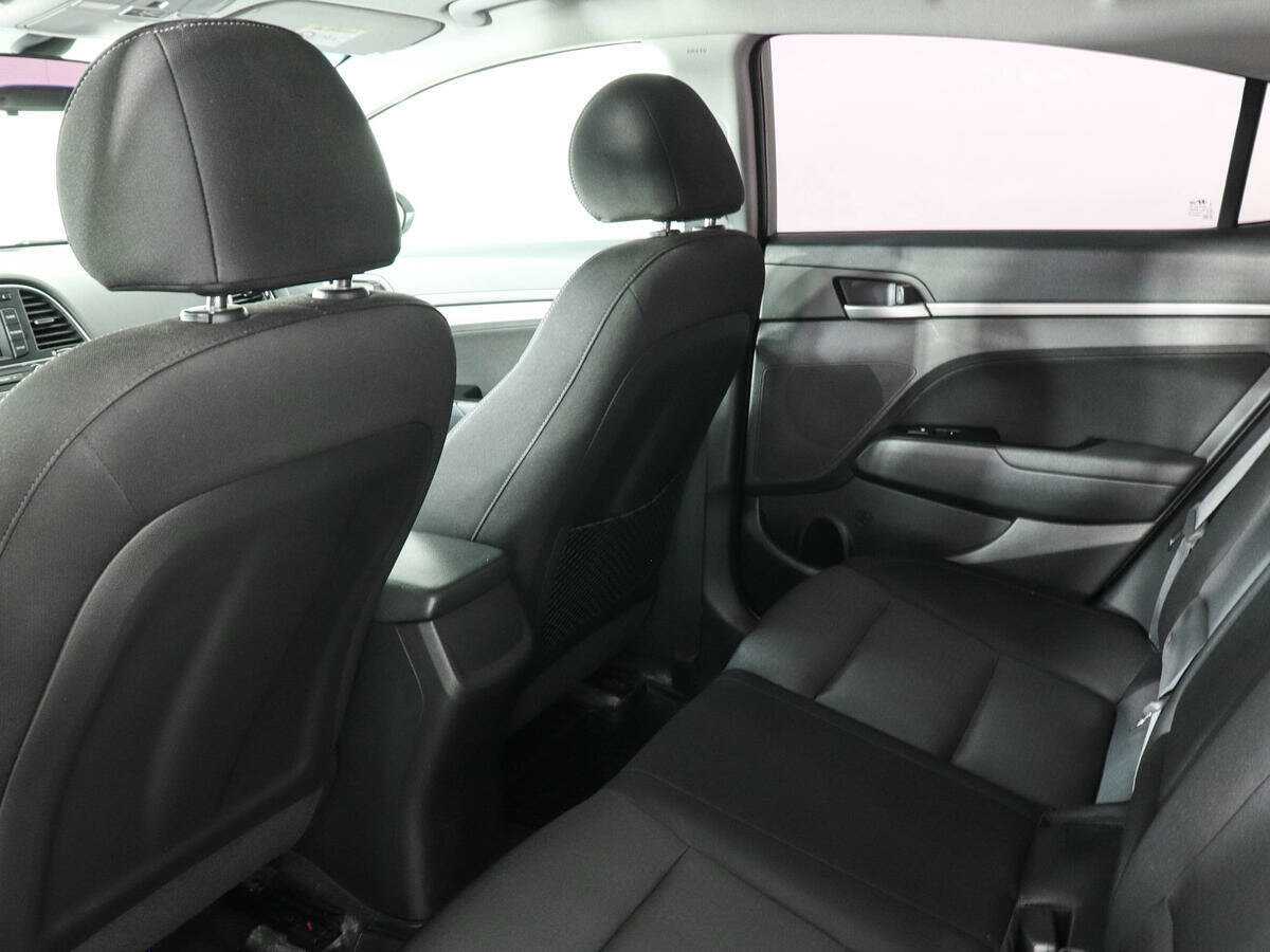 Купить Hyundai Elantra, 2017, 88 315 км.. Фото: #11