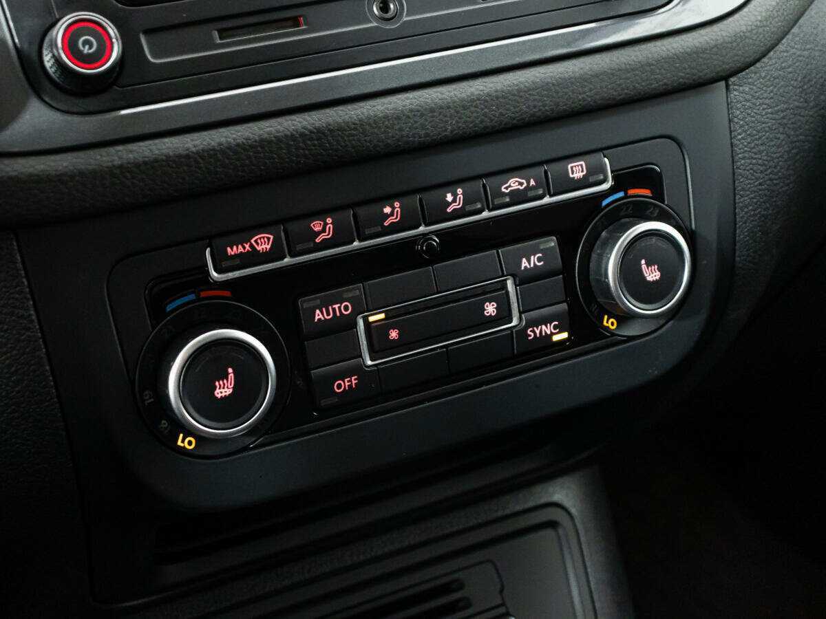 Купить Volkswagen Tiguan, 2013, 139 941 км.. Фото: #14