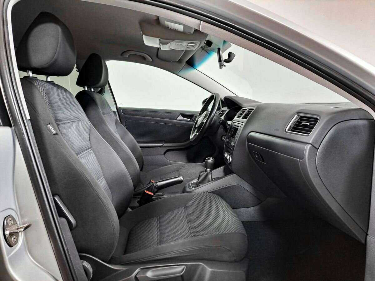 Купить Volkswagen Jetta, 2014, 172 500 км.. Фото: #6