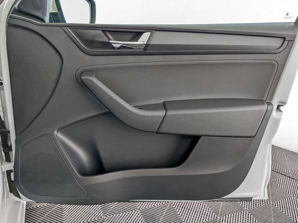 Купить Skoda Rapid, 2018, 132 076 км.. Фото: #23