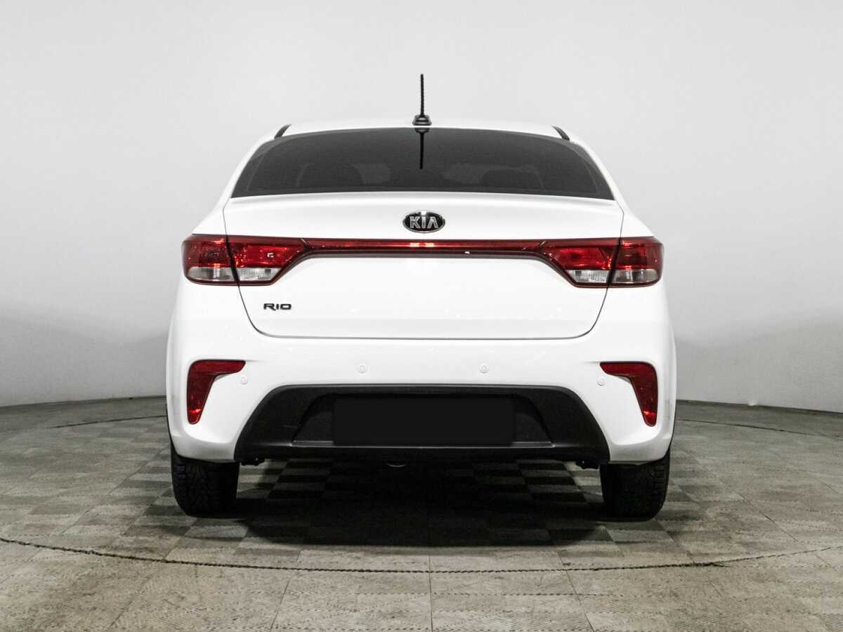 Купить Kia Rio, 2017, 83 524 км.. Фото: #5