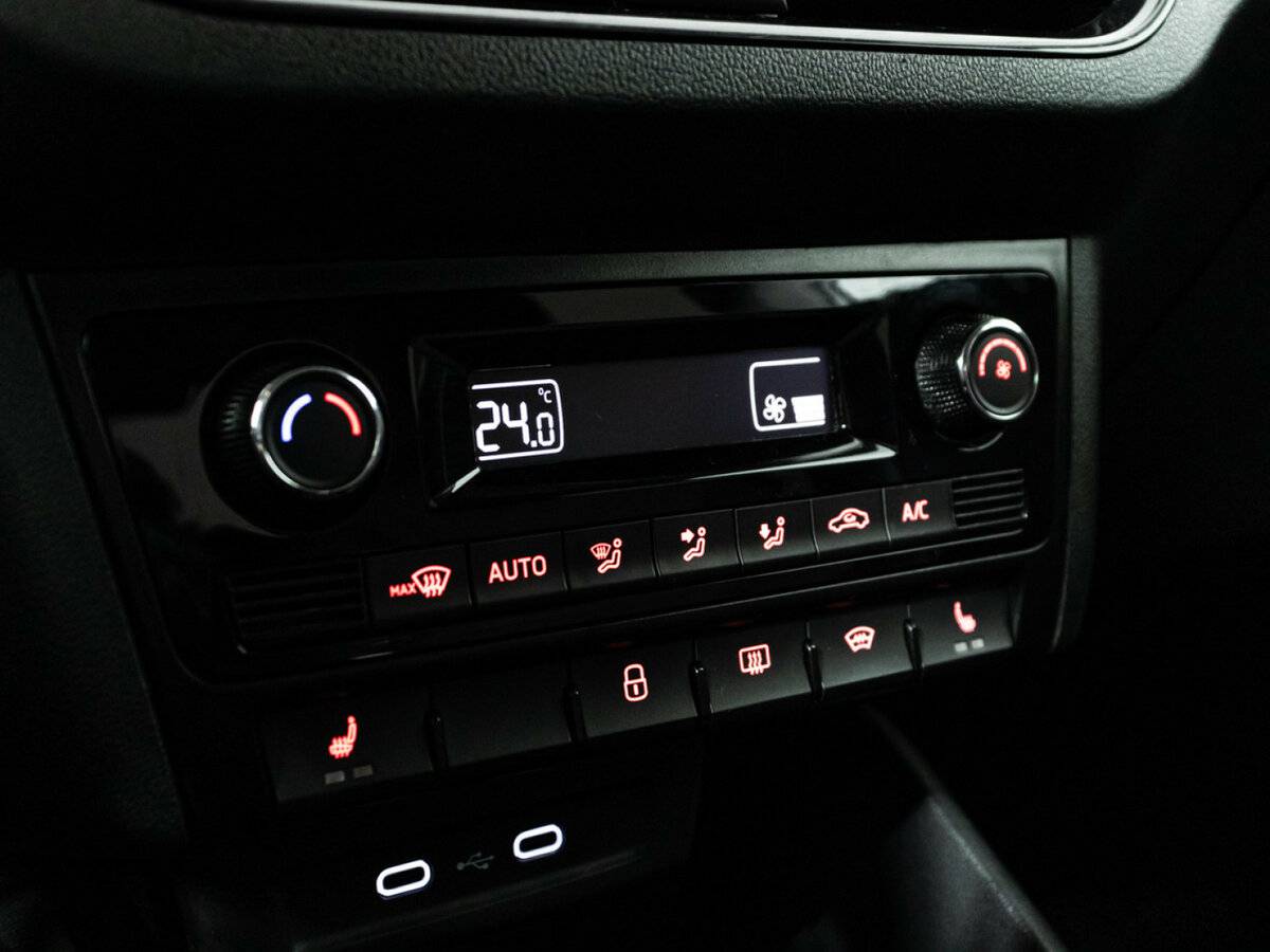 Купить Volkswagen Polo, 2021, 81 000 км.. Фото: #14