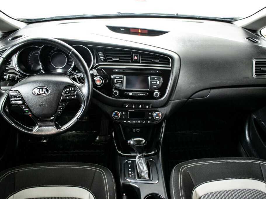 Купить Kia Ceed, 2016, 148 300 км.. Фото: #5