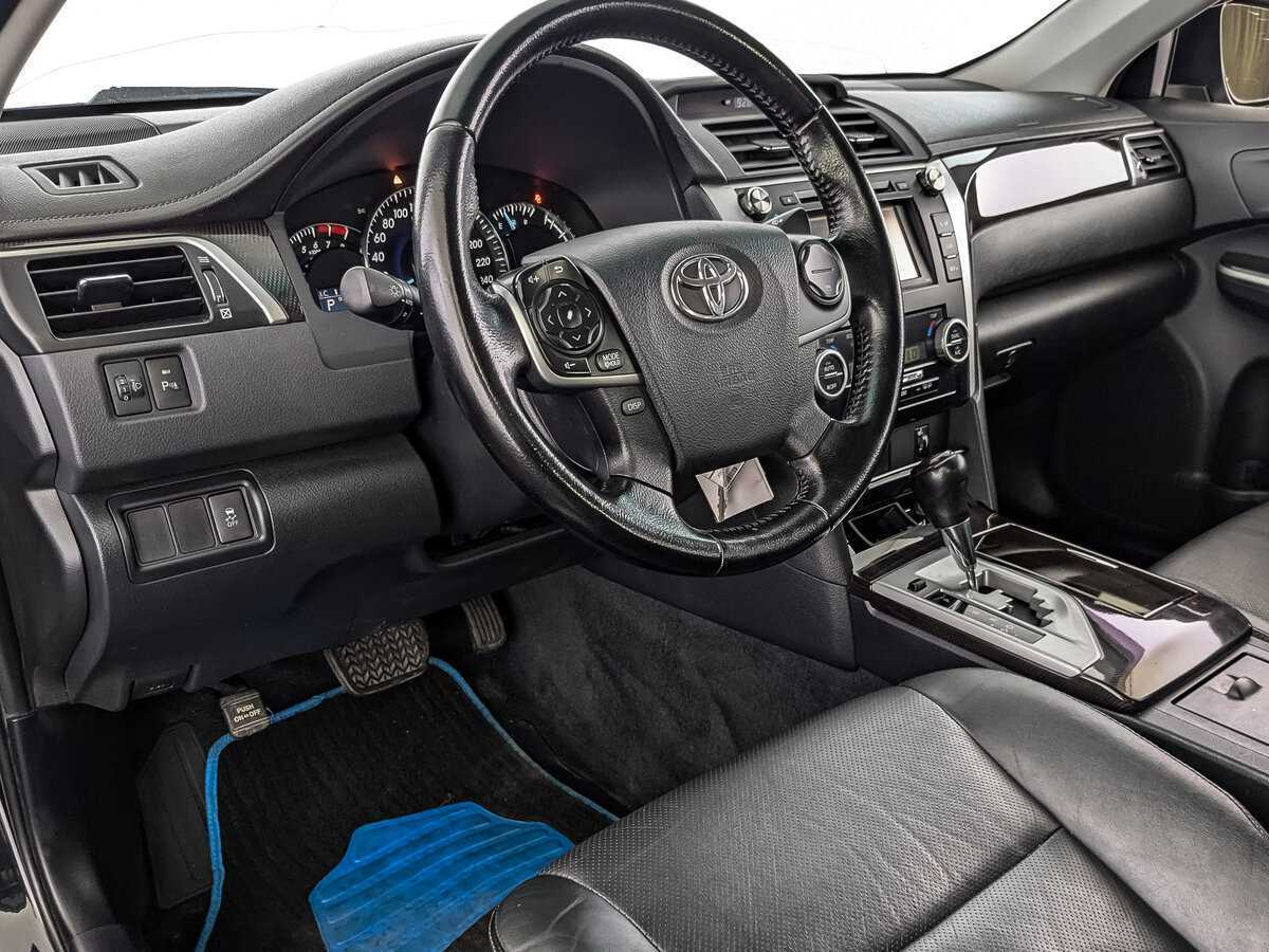 Купить Toyota Camry, 2014, 243 585 км.. Фото: #10